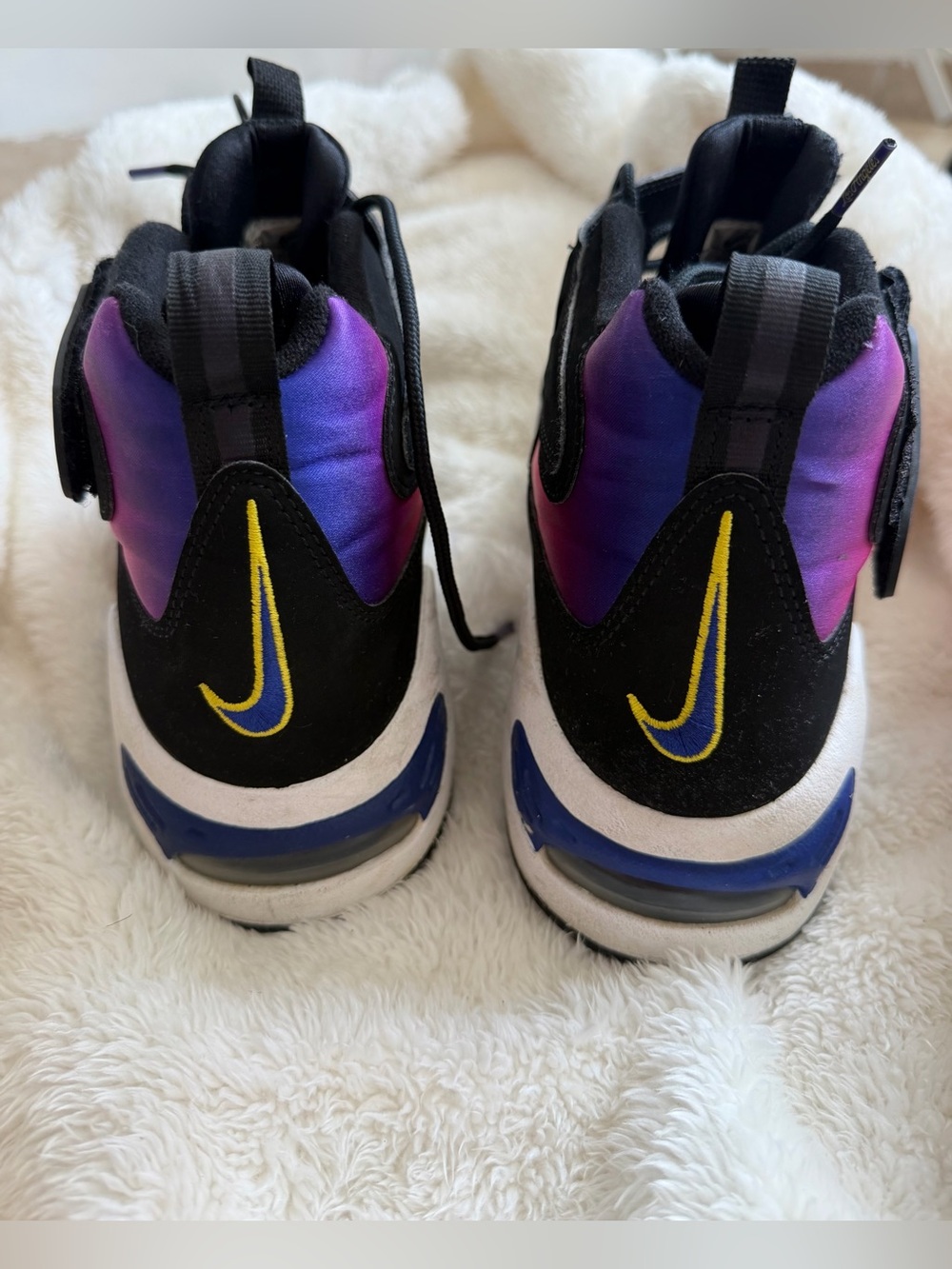 Nike Air Griffey Max 1   
9.5 - Picture 12 of 16